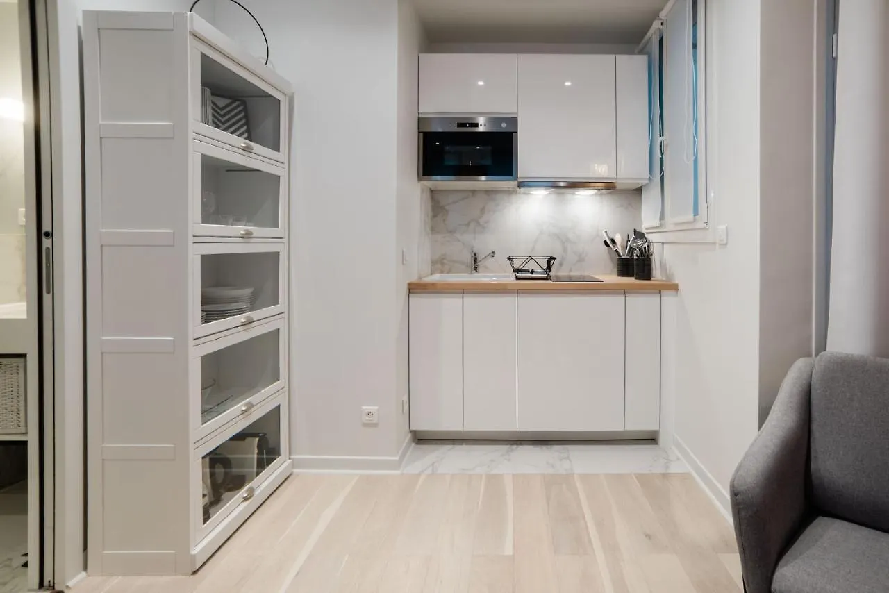 Sartre : Au Coeur De La Rive Gauche, Neuf, Design, 2/4 Personnes Paris